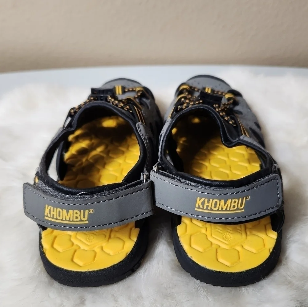 Khombu Kids Kyle Gray Hiking Water Closed Toe Sandals-Size 12 (NWOT)